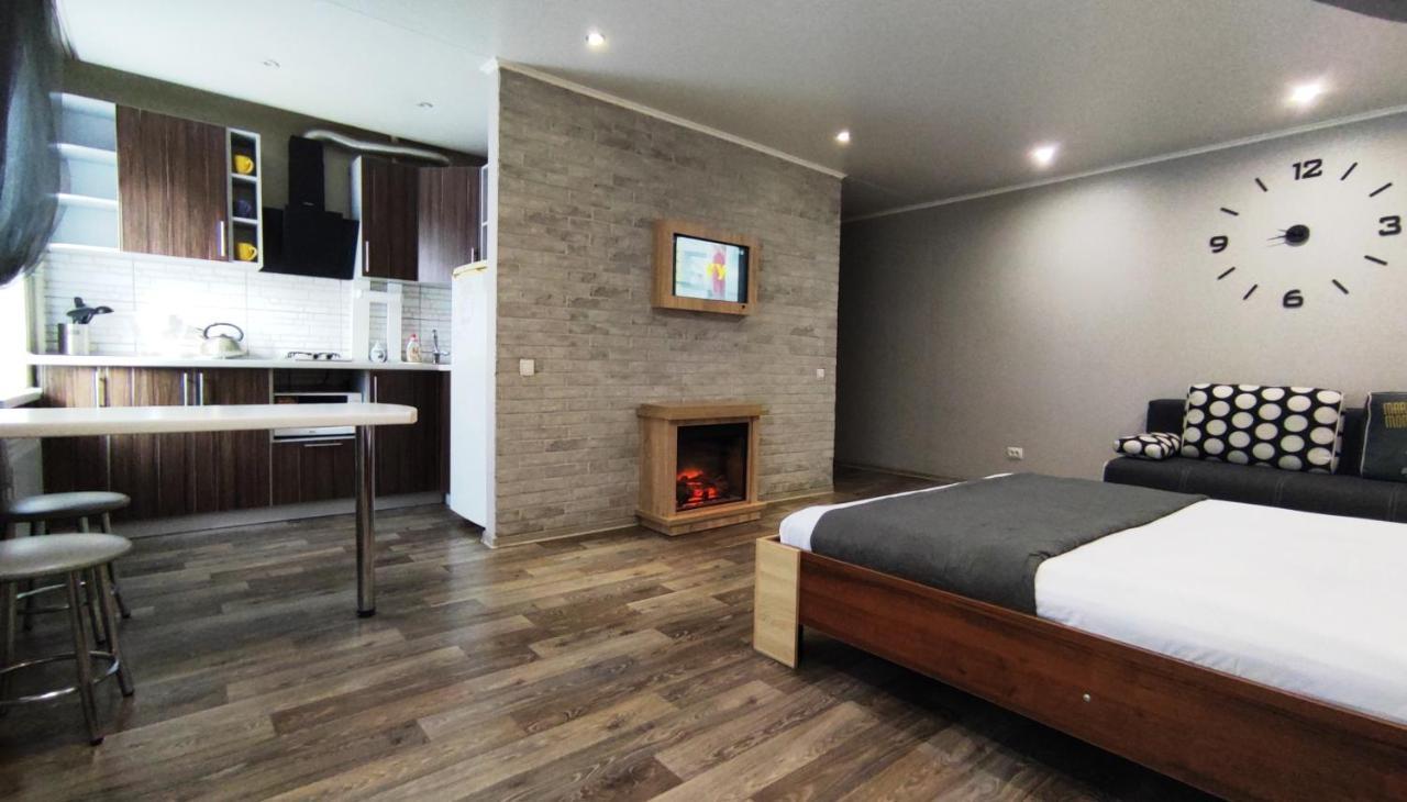 Люкс В Центре Металлургов 31 Kr Apartments Kryvyi Rih Dış mekan fotoğraf