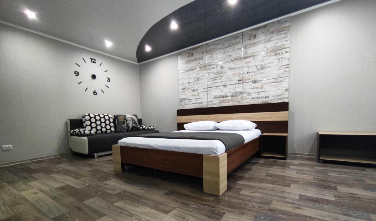 Люкс В Центре Металлургов 31 Kr Apartments Kryvyi Rih Dış mekan fotoğraf