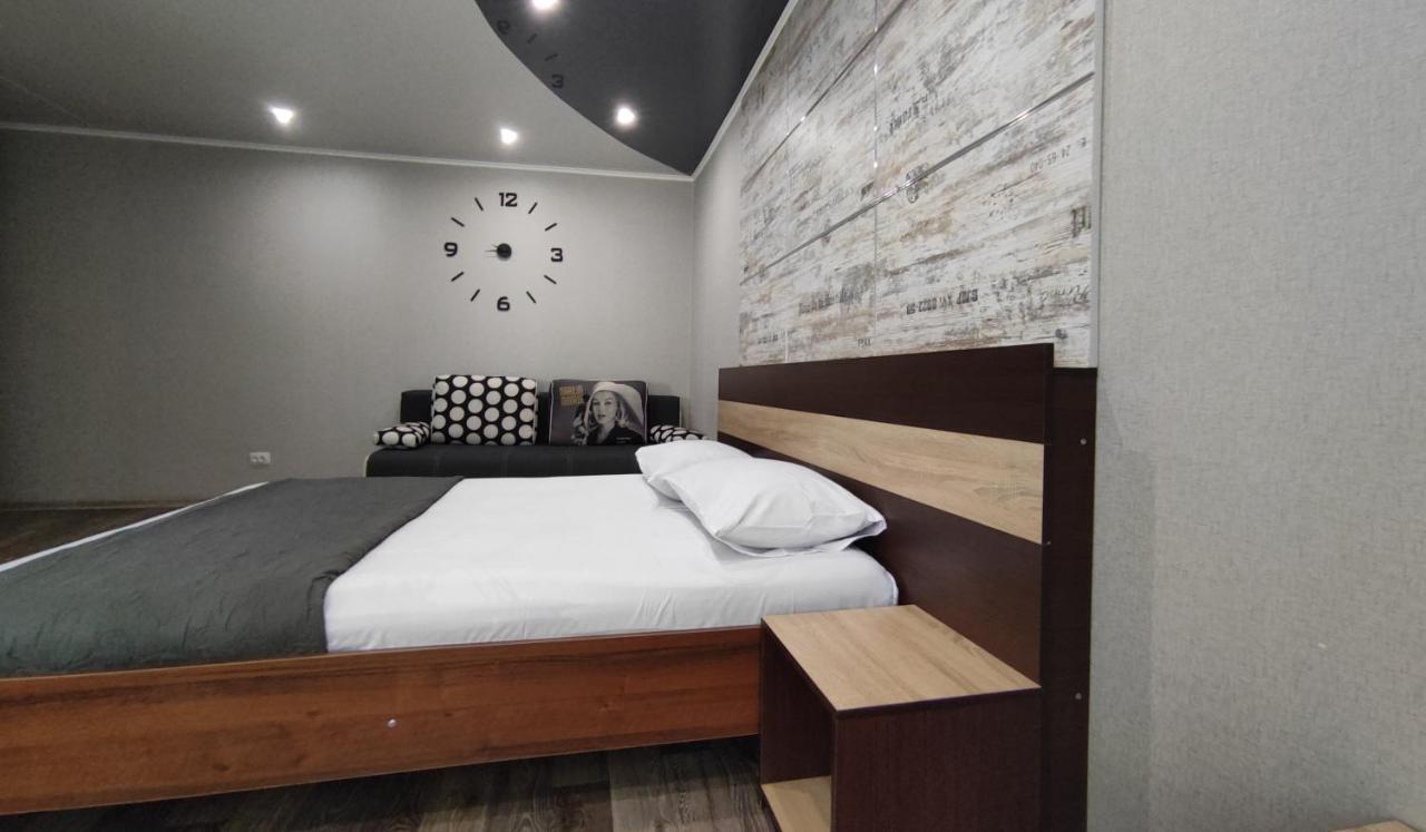 Люкс В Центре Металлургов 31 Kr Apartments Kryvyi Rih Dış mekan fotoğraf