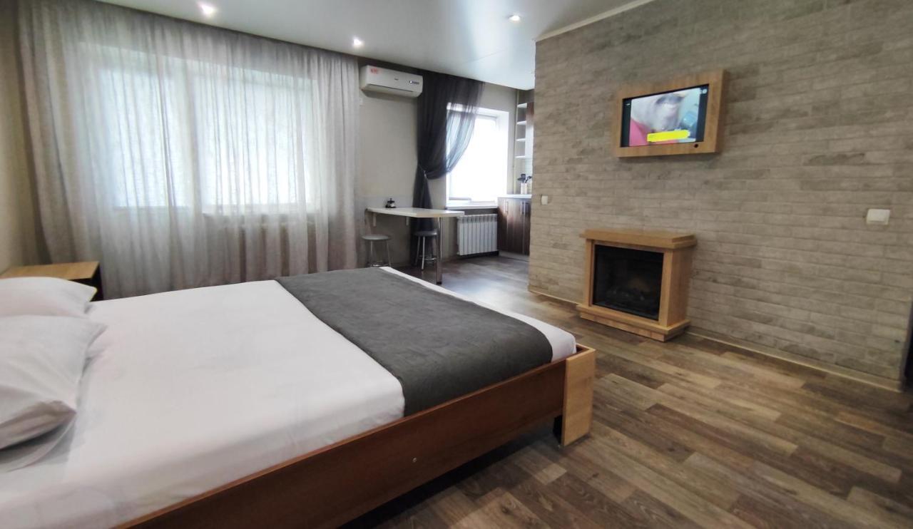 Люкс В Центре Металлургов 31 Kr Apartments Kryvyi Rih Dış mekan fotoğraf