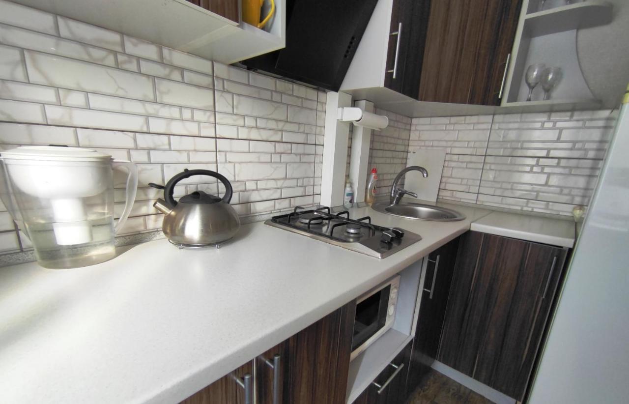 Люкс В Центре Металлургов 31 Kr Apartments Kryvyi Rih Dış mekan fotoğraf